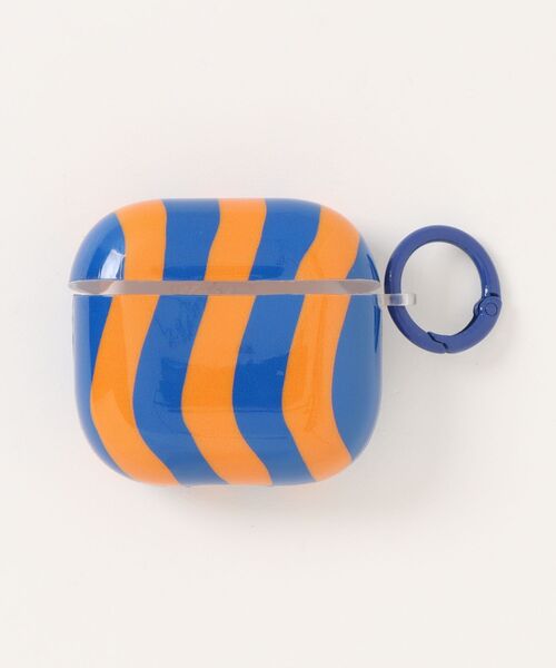 Fun & Daily(ファンアンドデイリー)の「Wave Stripe AirPods 4 / Pro2 / Pro3 Case / エアポッズ4 エアポッズプロ2 エアポッズプロ3(ヘッドフォン/イヤホン・レディース・ピンク/ワインレッド/グリーン/ブルー・B/A/C)」の9枚目の写真