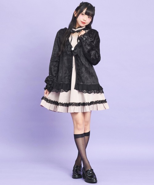 Secret Honey（シークレットハニー）の「シャギーバックレースアップカーディガン（カーディガン/ボレロ・レディース・ブラック/オフホワイト/ピンク・FREE）」の11枚目の写真