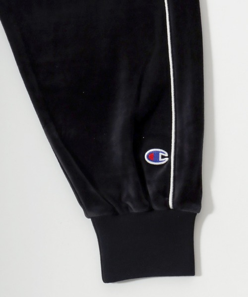 Champion（チャンピオン）の「2025AW Champion/チャンピオン  VELOUR ZIP JACKET ベロア ワンポイント バック刺繍 パイピング トラックジャケット（ブルゾン・メンズ・ブラック/ネイビー/グリーン・M/L/XL）」の17枚目の写真