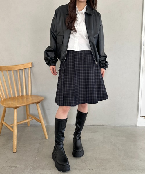MYMOOD.（マイムード）の「ミディ丈チェック柄プリーツスカート（スカート・レディース・ネイビー/ブラウン・FREE）」の2枚目の写真