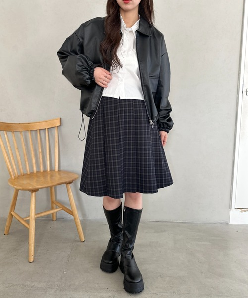 MYMOOD.（マイムード）の「ミディ丈チェック柄プリーツスカート（スカート・レディース・ネイビー/ブラウン・FREE）」の19枚目の写真
