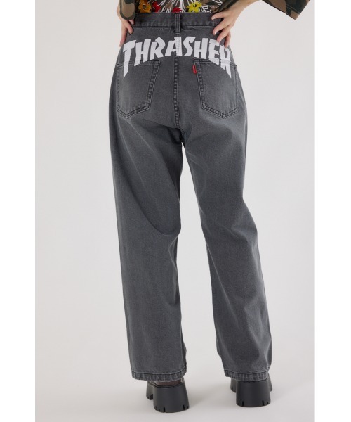 RODEO CROWNS WIDE BOWL（ロデオクラウンズワイドボウル）の「THRASHER ICON DENIMパンツ（デニムパンツ・レディース・ブラック/ブルー・LARGE/MEDIUM）」の2枚目の写真