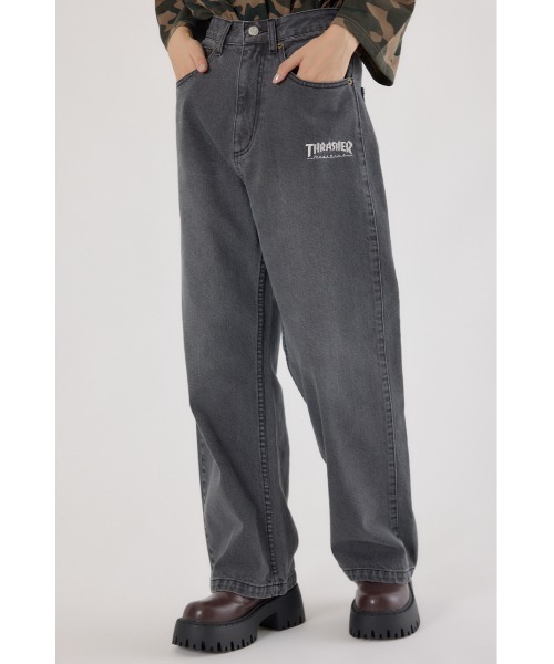 RODEO CROWNS WIDE BOWL（ロデオクラウンズワイドボウル）の「THRASHER ICON DENIMパンツ（デニムパンツ・レディース・ブラック/ブルー・LARGE/MEDIUM）」の4枚目の写真