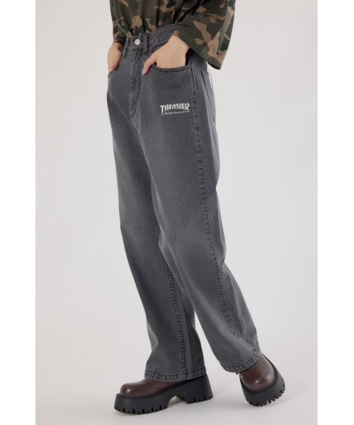 RODEO CROWNS WIDE BOWL（ロデオクラウンズワイドボウル）の「THRASHER ICON DENIMパンツ（デニムパンツ・レディース・ブラック/ブルー・LARGE/MEDIUM）」の5枚目の写真