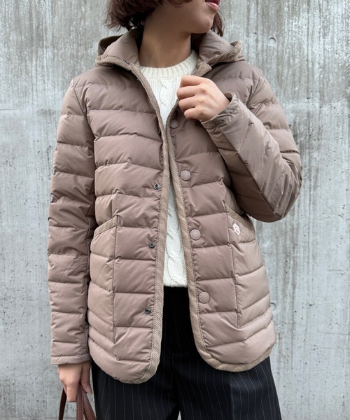 Vincent et Mireille(バンソンエミレイユ)の「【Vincent et Mireille】Stitchless down JKT(ダウンジャケット/コート・レディース・ベージュ/ブラック・34/36)」の2枚目の写真