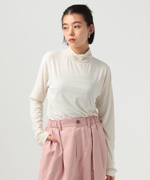 BAYFLOW（ベイフロー）の「[レイヤードスタイルに]ソフトフライスハイネックプルオーバー（Tシャツ/カットソー・レディース・ブラック/オフホワイト/ブルー・FREE）」の16枚目の写真