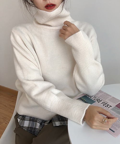 Doula Doula(ドゥーラドゥーラ)の「タートルネックリブ切り替えニット(ニット/セーター・レディース・ブルー/ブラック/ブラウン/グリーン/ホワイト/モカ/パープル/オレンジ・FREE)」の1枚目の写真