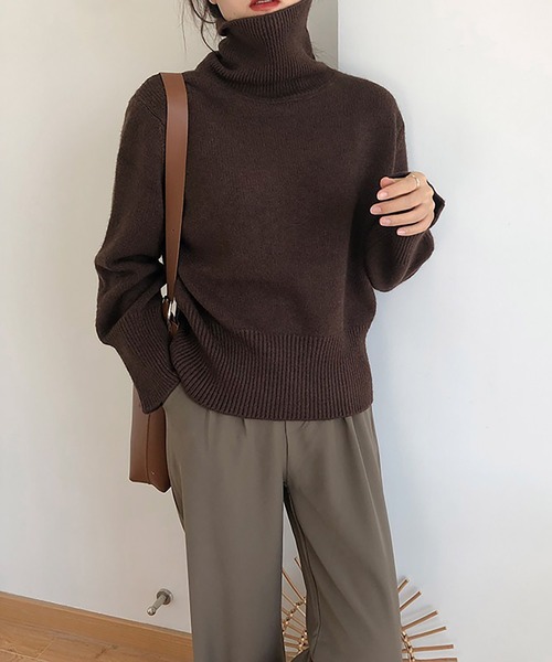 Doula Doula(ドゥーラドゥーラ)の「タートルネックリブ切り替えニット(ニット/セーター・レディース・ブルー/ブラック/ブラウン/グリーン/ホワイト/モカ/パープル/オレンジ・FREE)」の15枚目の写真