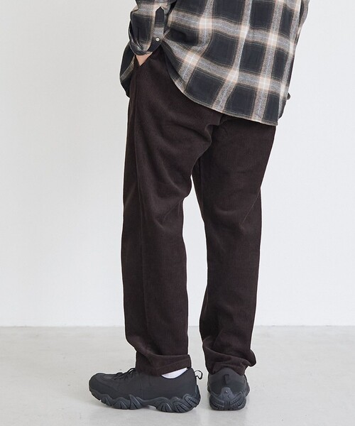 coen（コーエン）の「コーデュロイイージーパンツ（その他パンツ・メンズ・オリーブ/ナチュラル/ダークブラウン・S/M/L/XL）」の16枚目の写真
