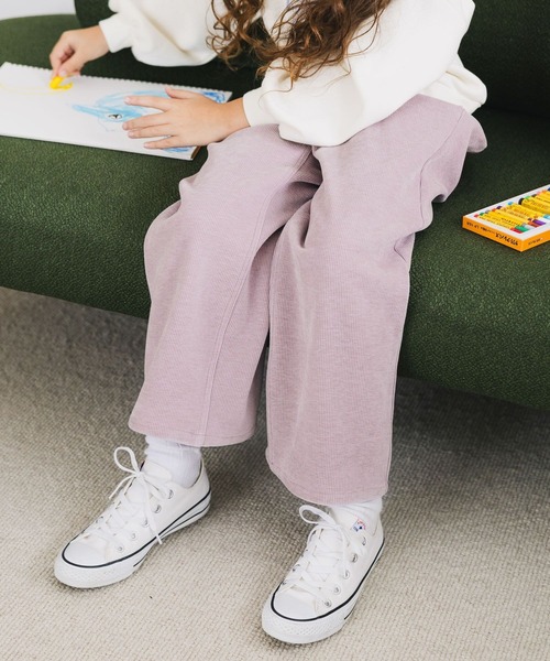 GLOBAL WORK（グローバルワーク）の「やわらかカコーデュロイワイド/599747（その他パンツ・キッズ・ピンク/アイボリー・130cm/140cm/150cm/160cm）」の2枚目の写真
