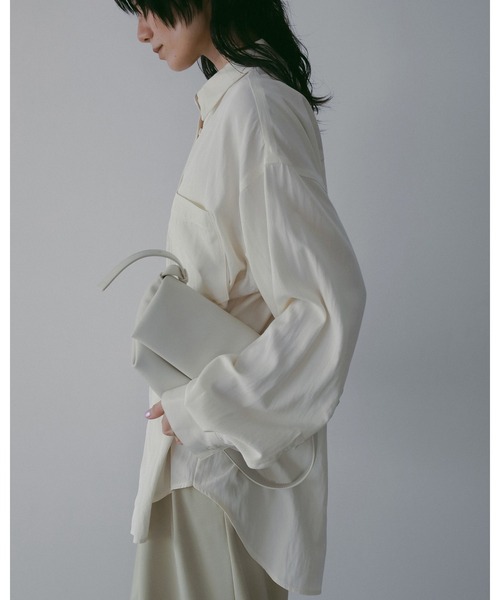 anuke（アンヌーク）の「Stitch Over Shirts（シャツ/ブラウス・レディース・チャコールグレー/クリーム/アイボリー・FREE）」の6枚目の写真