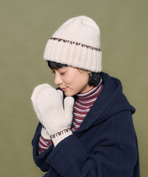 FREAK'S STORE(フリークスストア)の「配色 ブランケットステッチ ミトン(手袋・レディース・グレー/オフホワイト・ONE SIZE)」の6枚目の写真