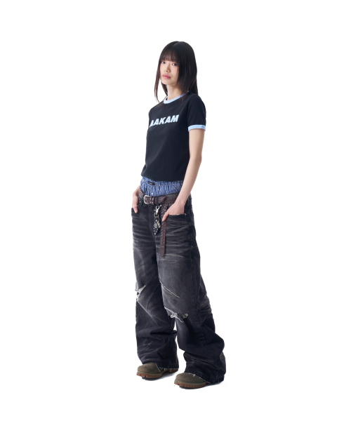AAKAM(アーカム)の「Logo Patch Ringer Top (Black-Sky Blue)(Tシャツ/カットソー・レディース・その他・2/1)」の5枚目の写真