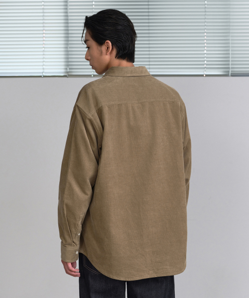 MUSINSA STANDARD（ムシンサスタンダード）の「リラックスド16Wコーデュロイシャツ[ベージュ]（シャツ/ブラウス・メンズ・その他・MEDIUM/LARGE/X-LARGE/XX-LARGE）」の2枚目の写真