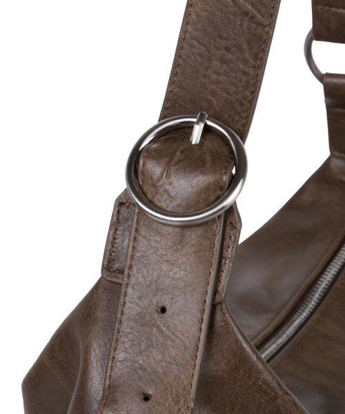 IUGAMAKARAS（イウガマカラス）の「Studded Hobo Bag (Brown)（ショルダーバッグ・レディース・その他・FREE）」の14枚目の写真