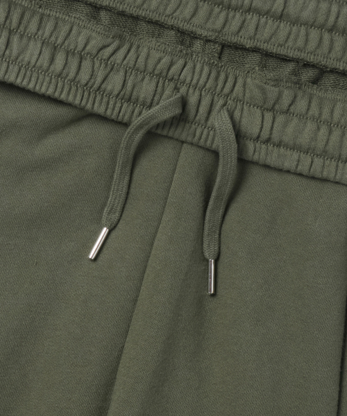 MUSINSA STANDARD（ムシンサスタンダード）の「ワンタックカーゴバミューダスウェットパンツ[カーキ]（その他パンツ・メンズ・その他・SMALL/MEDIUM/LARGE/X-LARGE/XX-LARGE/XXX-LARGE）」の3枚目の写真