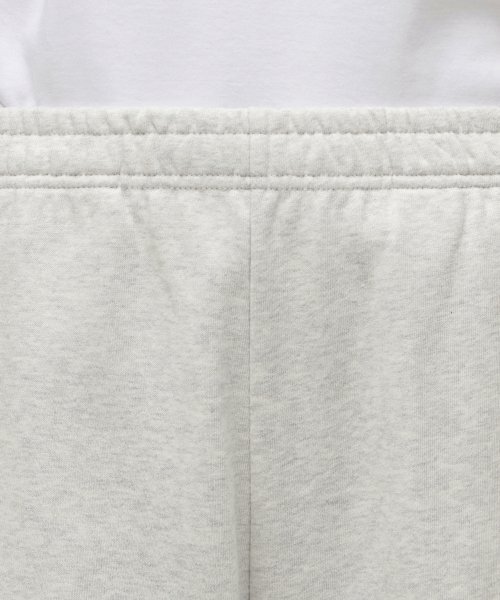 MUSINSA STANDARD WOMAN(ムシンサスタンダードウーマン)の「レディースリラックスラウンジスウェットパンツ【オートミール】(スウェットパンツ・レディース・その他・SMALL/MEDIUM/LARGE/X-SMALL)」の3枚目の写真