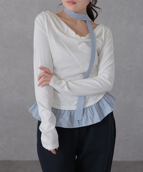 Lace Ladies(レースレディース)の「配色 チェック 裾フリル チョーカーリボン トップス(Tシャツ/カットソー・レディース・アイボリー/ライトグレー/ダークグレー/ネイビー・FREE)」の2枚目の写真