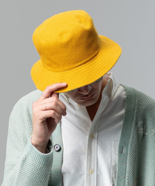 glamb(グラム)の「Reversible Bucket Hat / リバーシブルバケットハット(ハット・メンズ・マスタード/ブラック・FREE)」の6枚目の写真