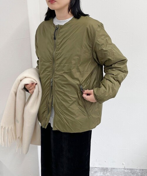 TAION(タイオン)の「【TAION/タイオン】REVERSIBLE CHINA BUTTON INNER DOWN(ダウンジャケット/コート・レディース・ベージュ/カーキ/ブラック・38)」の14枚目の写真