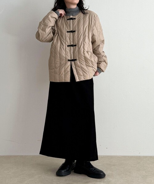 TAION(タイオン)の「【TAION/タイオン】REVERSIBLE CHINA BUTTON INNER DOWN(ダウンジャケット/コート・レディース・ベージュ/カーキ/ブラック・38)」の10枚目の写真
