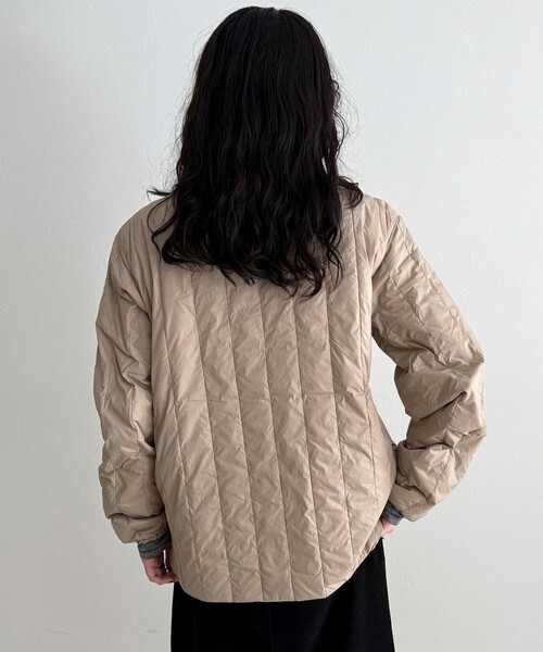 TAION(タイオン)の「【TAION/タイオン】REVERSIBLE CHINA BUTTON INNER DOWN(ダウンジャケット/コート・レディース・ベージュ/カーキ/ブラック・38)」の8枚目の写真