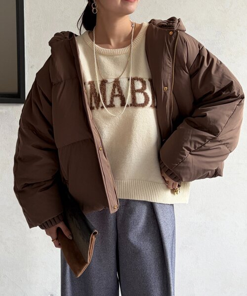 Chez toi(シェトワ)の「プリーツネックショートダウン(ダウンジャケット/コート・レディース・グレイッシュベージュ/ブラック/ブラウン・FREE)」の14枚目の写真