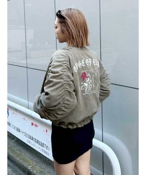 EVRIS(エヴリス)の「ボリュームギャザーショートMA-1(MA-1・レディース・ブラック/カーキ/ホワイト・FREE)」の7枚目の写真