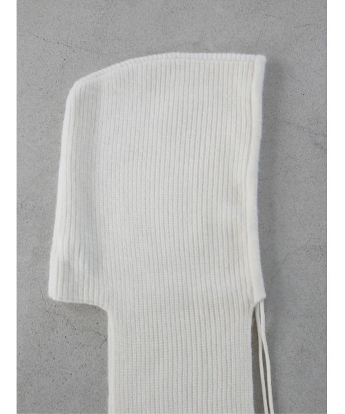 TRUNC（トランクエイティーエイト）の「Hooded Knit Scarf（マフラー・レディース・ブラック/アイボリー・FREE）」の16枚目の写真
