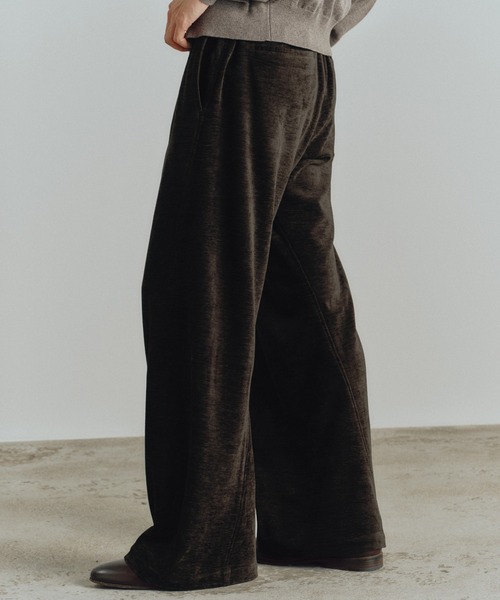 WASHED VELVET CURVE CUT WIDE PANTS（その他パンツ）｜WYM LIDNM
