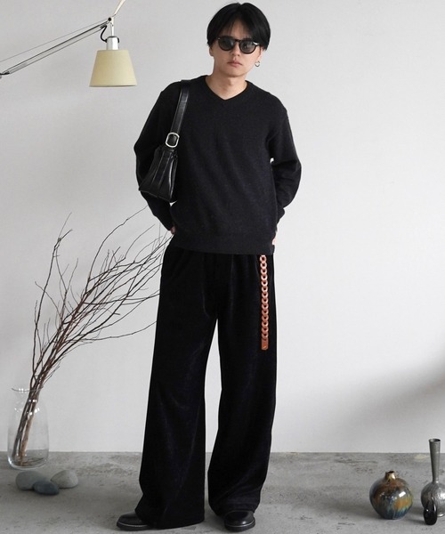 WASHED VELVET CURVE CUT WIDE PANTS（その他パンツ）｜WYM LIDNM