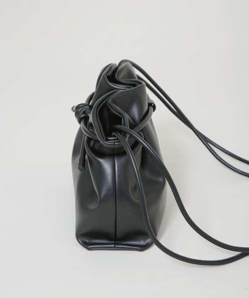 ADD CULUMN（アドカラム）の「ADD CULUMN/MORPH LONG SHLD（ショルダーバッグ・レディース・ブラック/キャメル/イエロー・FREE）」の10枚目の写真