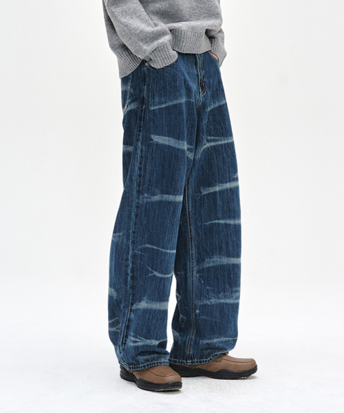 DECET（デケト）の「Vine Bleach Wide Jeans DCPT045Blue（デニムパンツ・レディース・その他・26/28/30/32/34）」の4枚目の写真