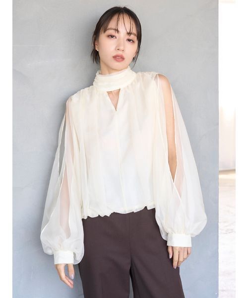 SNIDEL（スナイデル）の「スリットスリーブブラウス（シャツ/ブラウス・レディース・ブラウン/ミント/アイボリー・F）」の6枚目の写真