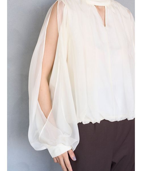 SNIDEL（スナイデル）の「スリットスリーブブラウス（シャツ/ブラウス・レディース・ブラウン/ミント/アイボリー・F）」の11枚目の写真