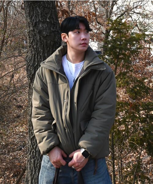 NOUN(ノウン)の「high neck padding jumper (olive)(ダウンジャケット/コート・メンズ・その他・1/2)」の4枚目の写真