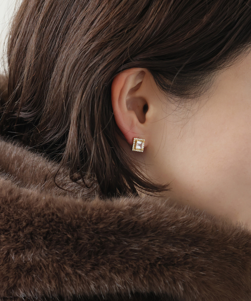 ODUL/オジュール SLOBE別注 スクエアカットピアス（ピアス（両耳用