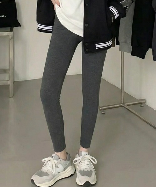 cammie(キャミー)の「裏起毛リブレギンス(その他パンツ・レディース・ダークグレー/ブラック/グレー・M/L)」の13枚目の写真