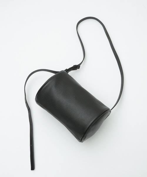 20/80（テゥエンティーエイティー）の「【20/80】トゥエンティーエイティー/ COW LEATHER DRUM SHOULDER BAG（ショルダーバッグ・レディース・ブラック・FREE）」の6枚目の写真