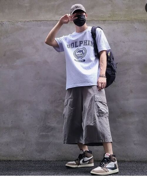DOLPHIN WAVE APPAREL(ドルフィンウェーブアパレル)の「ドルフィン ローリエ グラフィック Tシャツ(Tシャツ/カットソー・メンズ・その他・LARGE/X-LARGE)」の12枚目の写真