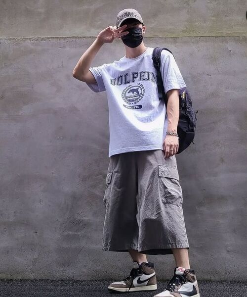 DOLPHIN WAVE APPAREL(ドルフィンウェーブアパレル)の「ドルフィン ローリエ グラフィック Tシャツ(Tシャツ/カットソー・メンズ・その他・LARGE/X-LARGE)」の16枚目の写真