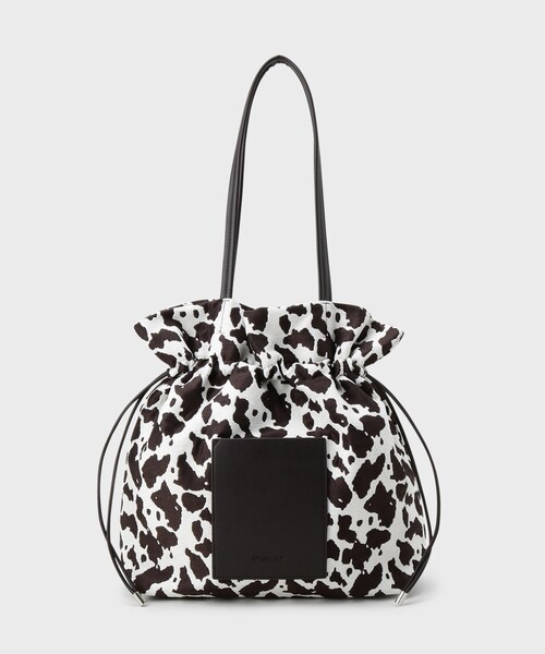 OPAQUE.CLIP(オペークドットクリップ)の「素材アソートドロストデザイン巾着トートバッグ【A4サイズ対応】(トートバッグ・レディース・ブラック系/ダークブラウン系1/アイボリー/ブラック・00)」の14枚目の写真