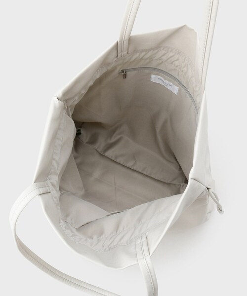 OPAQUE.CLIP(オペークドットクリップ)の「素材アソートドロストデザイン巾着トートバッグ【A4サイズ対応】(トートバッグ・レディース・ブラック系/ダークブラウン系1/アイボリー/ブラック・00)」の18枚目の写真