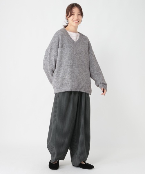 studio CLIP(スタディオクリップ)の「5ゲージBIGポケットニットプルオーバー(ニット/セーター・レディース・ライトブルー/ライトグレー・FREE)」の6枚目の写真