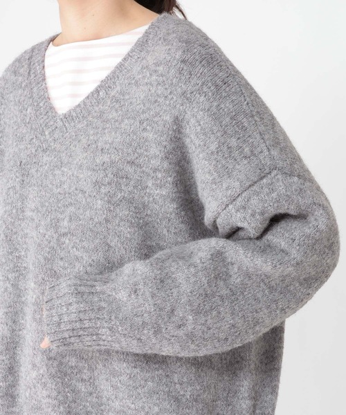 studio CLIP(スタディオクリップ)の「5ゲージBIGポケットニットプルオーバー(ニット/セーター・レディース・ライトブルー/ライトグレー・FREE)」の15枚目の写真