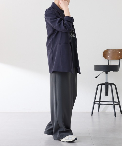 COLLAGE GALLARDAGALANTE（コラージュガリャルダガランテ）の「ストレッチシャークスキンジャケット（テーラードジャケット・レディース・ベージュ/ネイビー・FREE）」の12枚目の写真