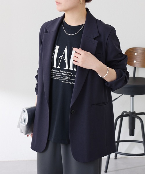 COLLAGE GALLARDAGALANTE（コラージュガリャルダガランテ）の「ストレッチシャークスキンジャケット（テーラードジャケット・レディース・ベージュ/ネイビー・FREE）」の6枚目の写真