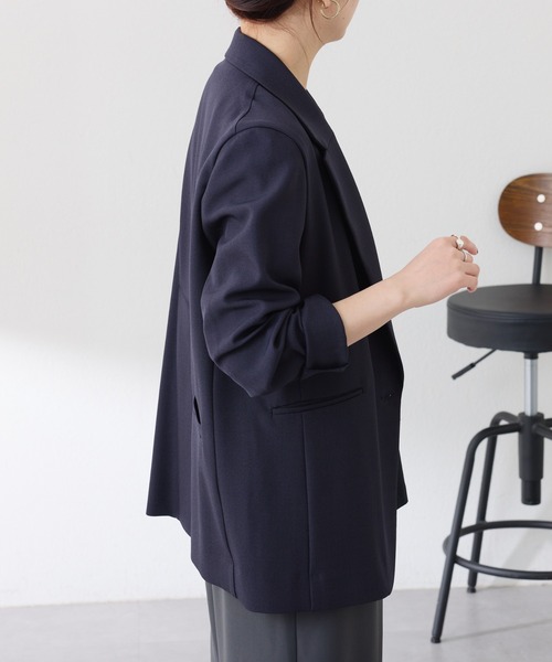 COLLAGE GALLARDAGALANTE（コラージュガリャルダガランテ）の「ストレッチシャークスキンジャケット（テーラードジャケット・レディース・ベージュ/ネイビー・FREE）」の9枚目の写真