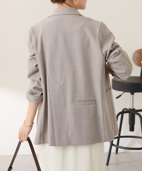 COLLAGE GALLARDAGALANTE（コラージュガリャルダガランテ）の「ストレッチシャークスキンジャケット（テーラードジャケット・レディース・ベージュ/ネイビー・FREE）」の17枚目の写真