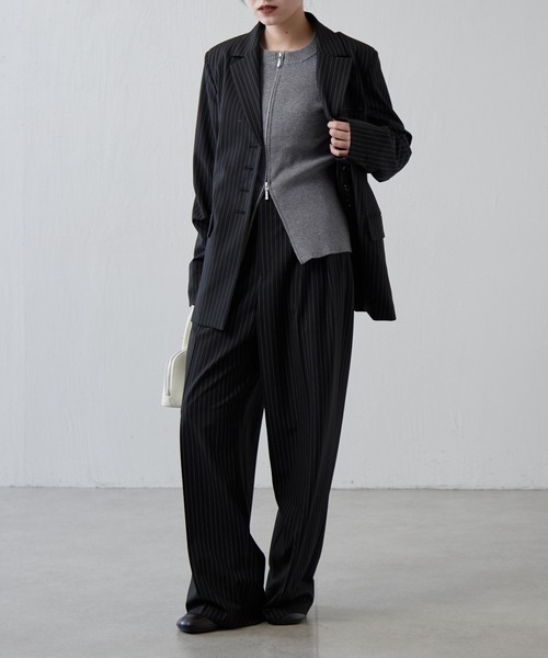 Lui's（ルイス）の「袖フレアZIPニットプルオーバー（ニット/セーター・レディース・グレー/ブラック・FREE）」の12枚目の写真